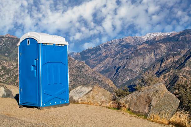 Best Temporary restroom rental  in Earlvle, IL